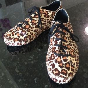 JOIE LEOPARD CALF- HAIR  SNEAKER. NWT